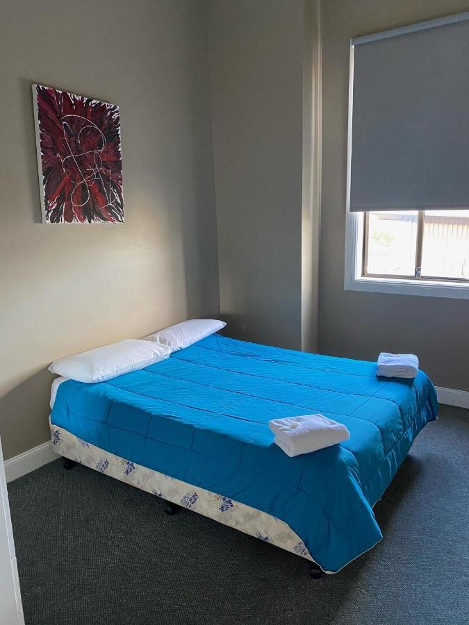 Australian Hotel 영 외부 사진