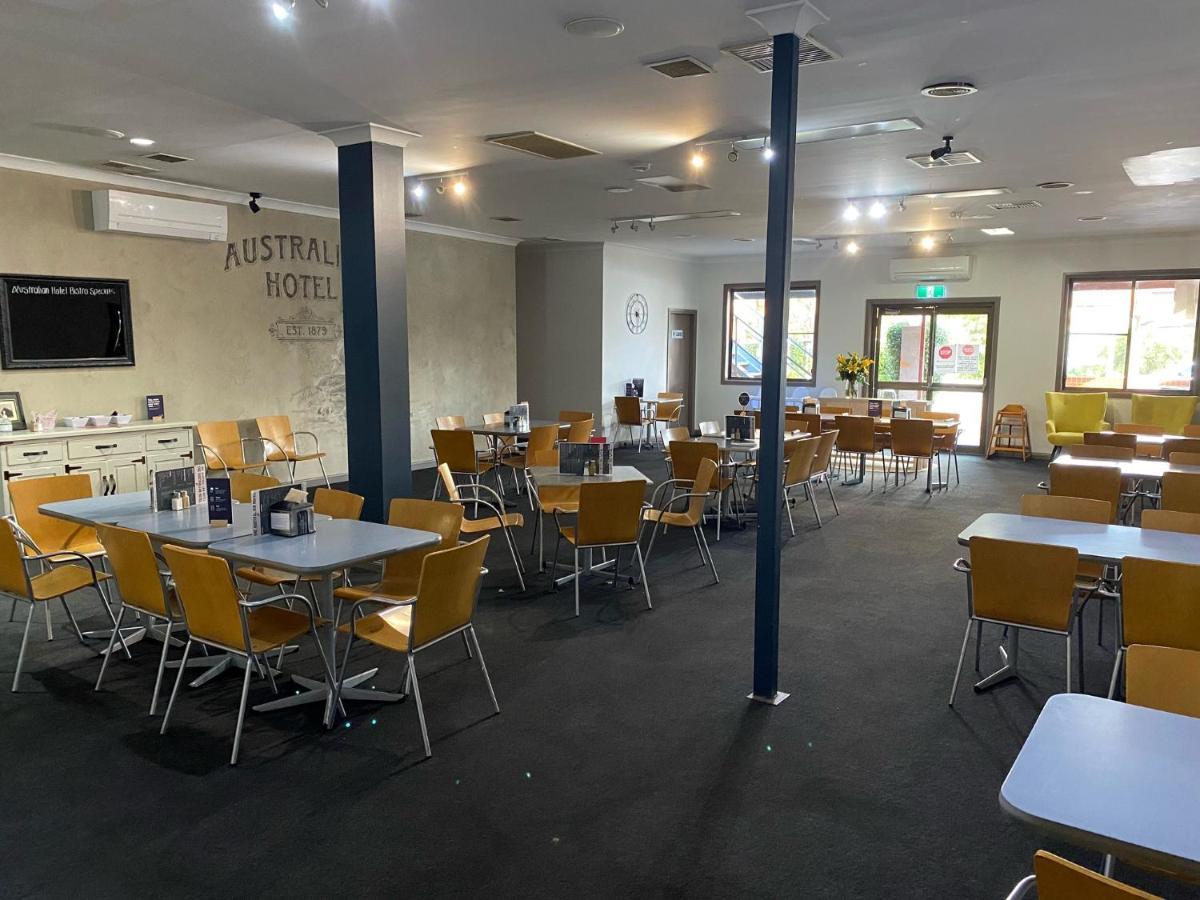 Australian Hotel 영 외부 사진